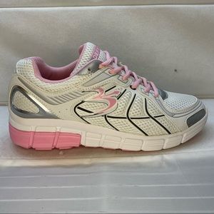 Gravity defyer ION with VersoShock Technology Shoes.
Women’s Size 9